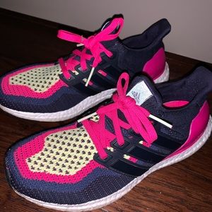 Adidas UltraBoost Tennis Shoes